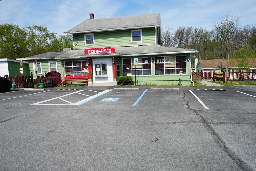5704 Allentown Pike, Reading, PA for sale - Building Photo - Image 1 of 14