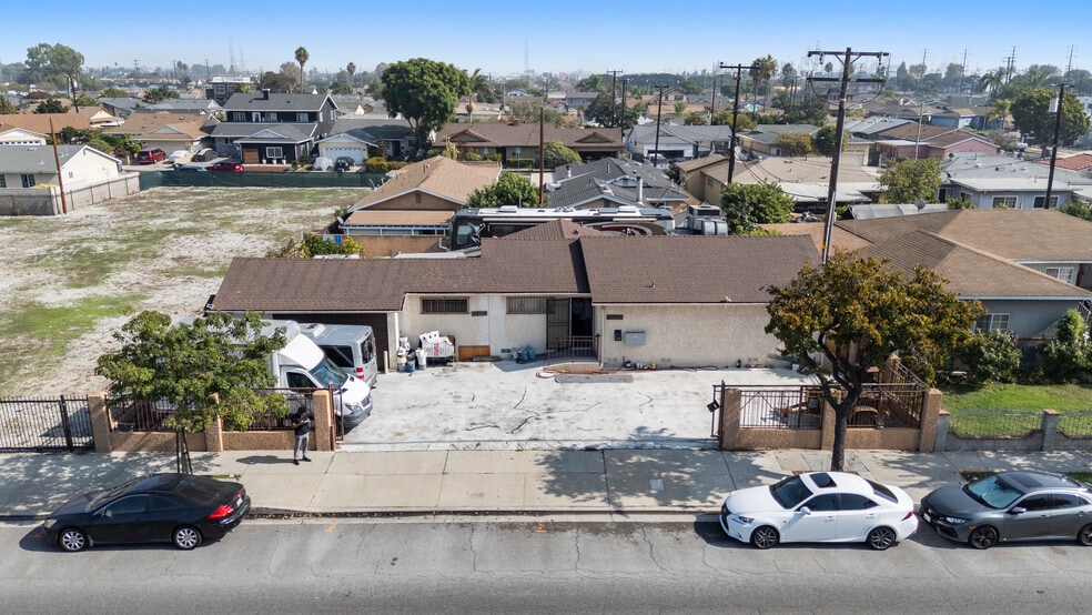 22118 Avalon Blvd, Carson, CA for sale - Building Photo - Image 1 of 14