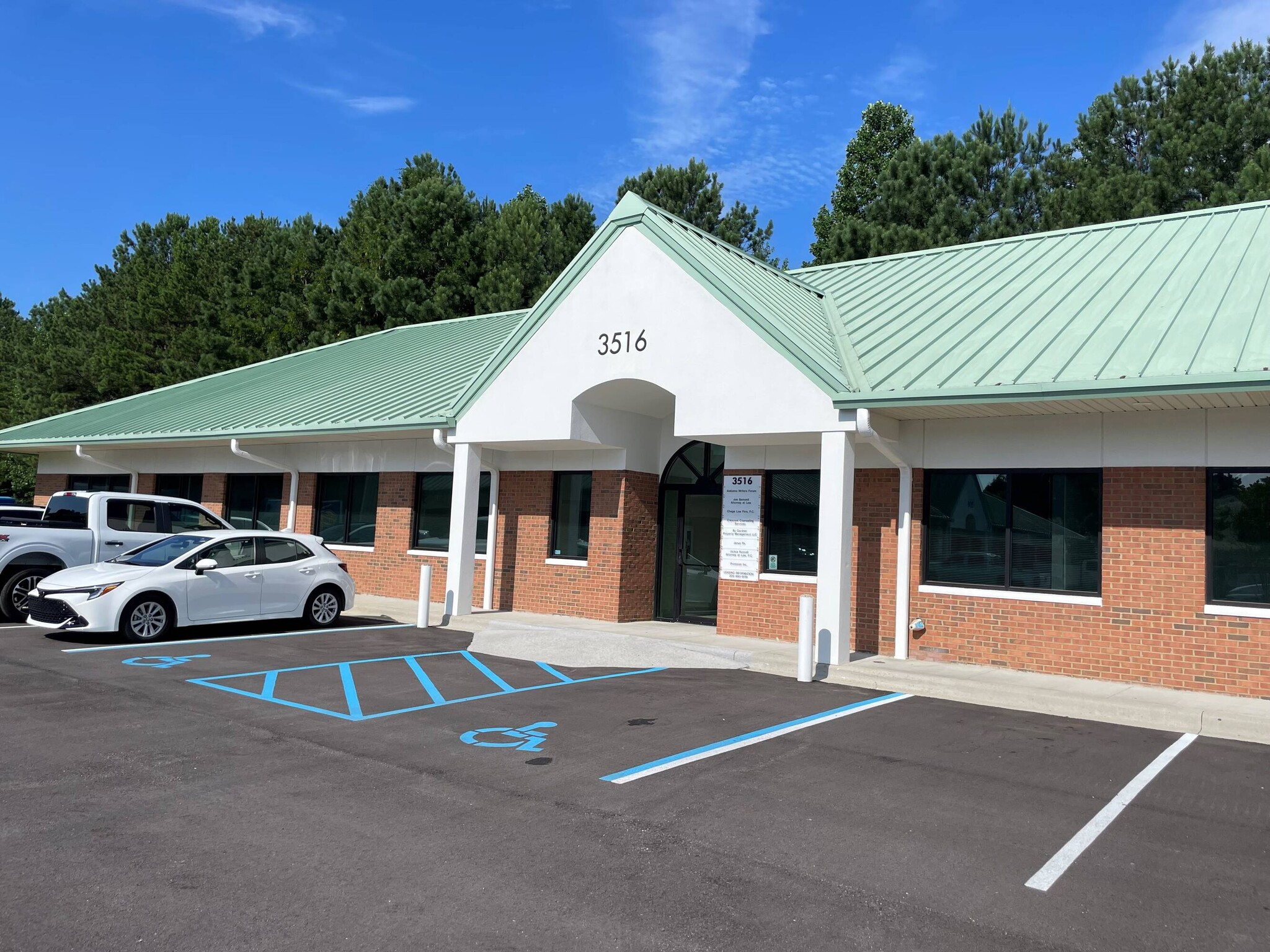3504-3536 Vann Rd, Birmingham, AL for lease Building Photo- Image 1 of 4