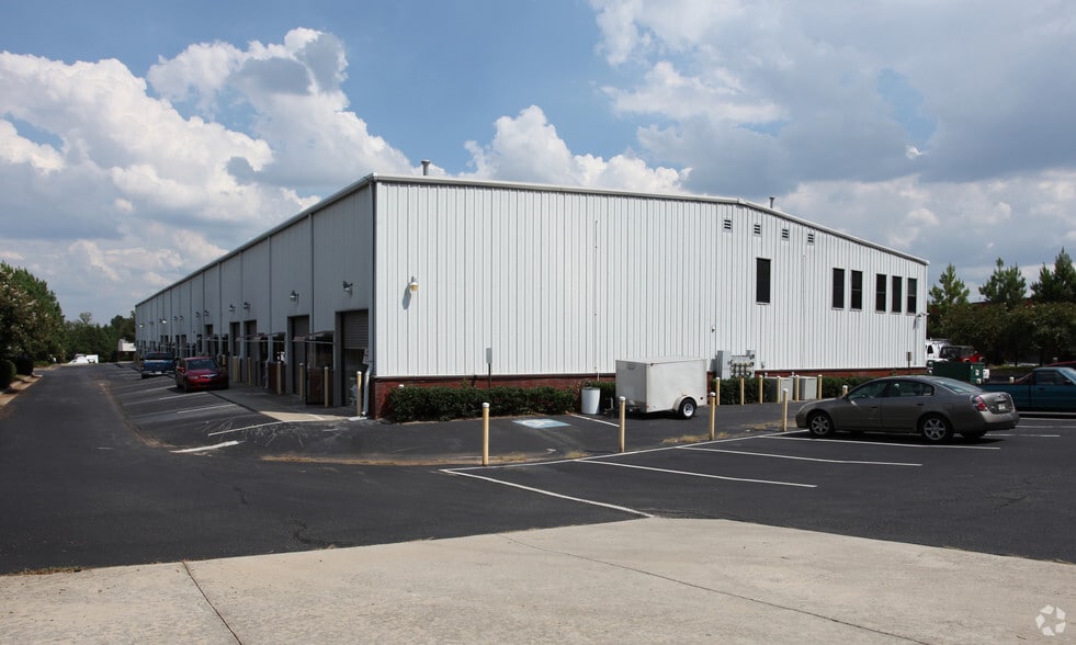 4255 Trotters Way, Alpharetta, GA for lease - Building Photo - Image 1 of 4