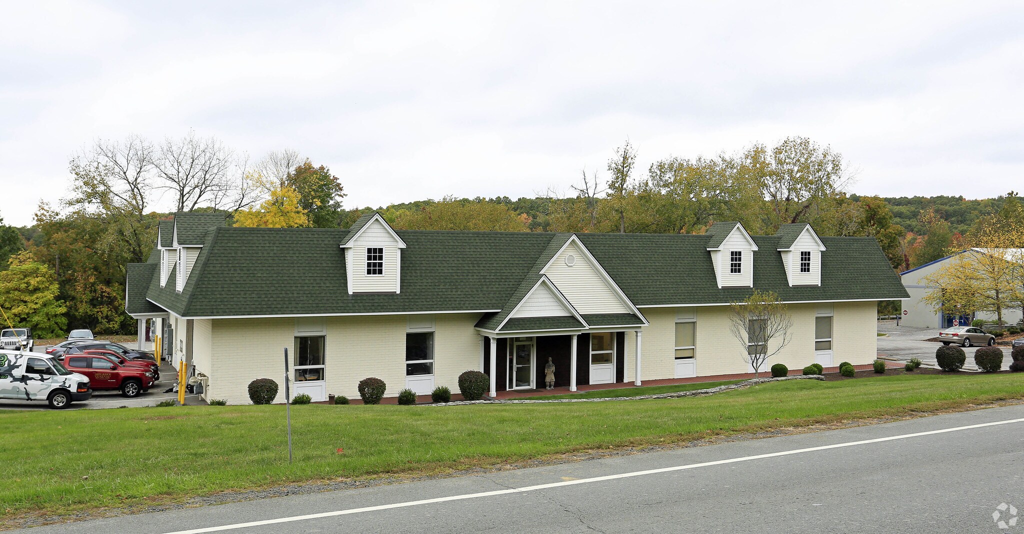 1607 Route 300, Newburgh, NY for sale Primary Photo- Image 1 of 1