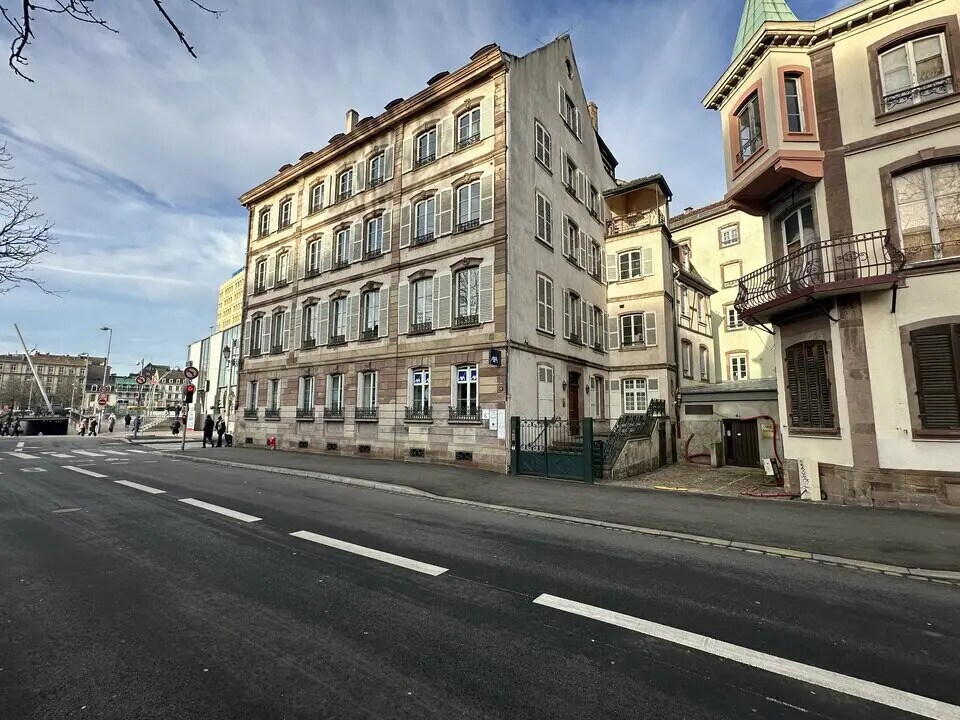 Office in Strasbourg for lease Building Photo- Image 1 of 10