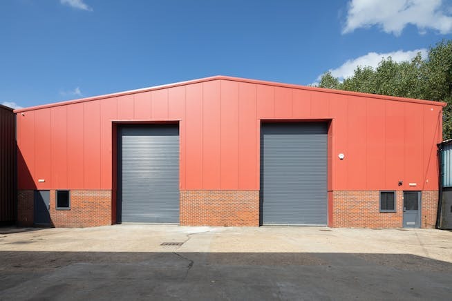 Unit 5B Blacknest Rd, Alton for lease - Primary Photo - Image 1 of 2