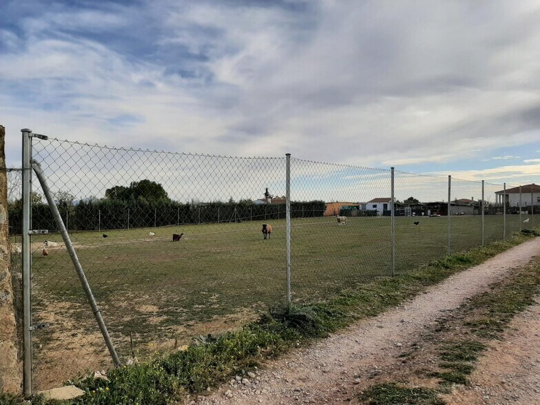 Land in Cáceres for sale - Building Photo - Image 3 of 15