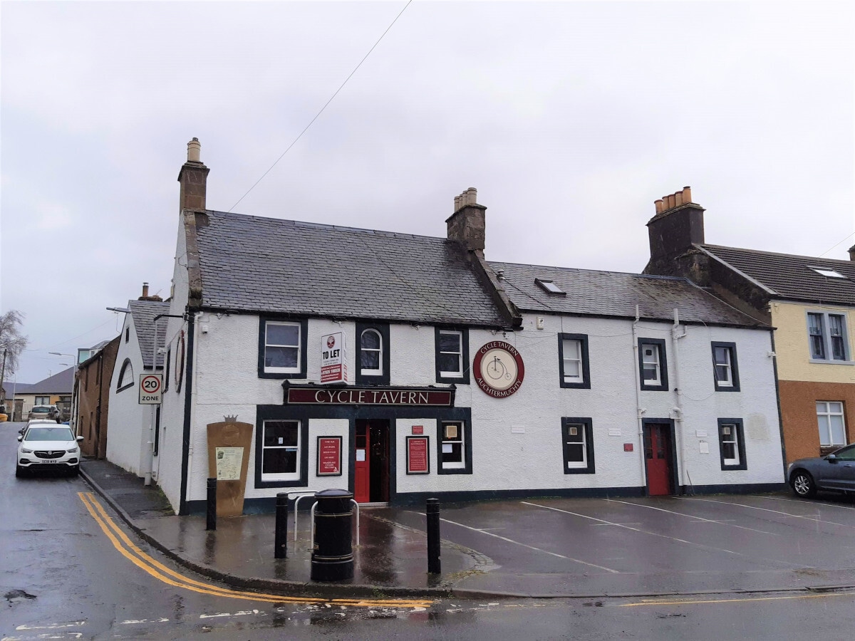 75 Burnside, Auchtermuchty for sale Primary Photo- Image 1 of 1
