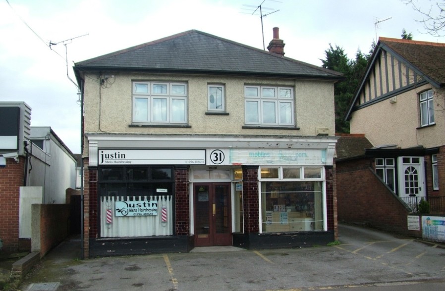 31 Stoke Rd, Aylesbury for sale - Primary Photo - Image 1 of 1