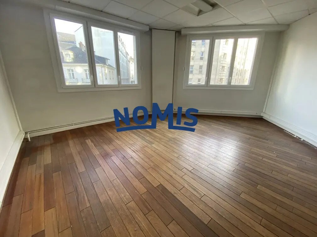 Vente Bureaux 315 m² - Photo 1