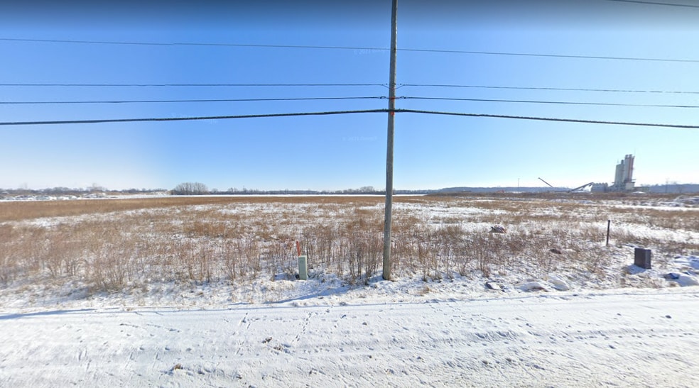 266 Patillo Rd, Tecumseh, ON for sale - Building Photo - Image 1 of 1