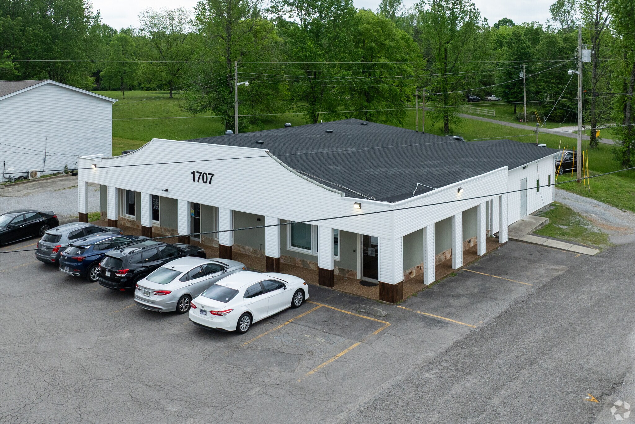 1707 Fairview Blvd, Fairview, TN for lease Primary Photo- Image 1 of 5