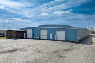 1019 E Summit St, Crown Point IN - Warehouse