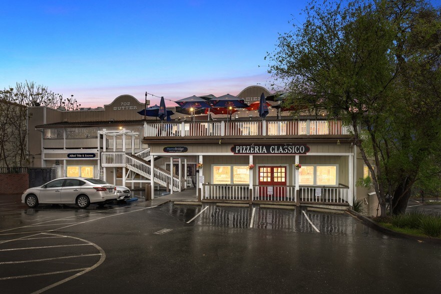 702 Sutter St, Folsom, CA 95630