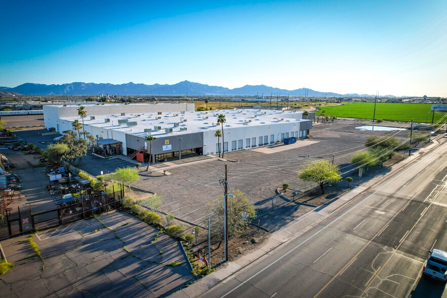 4215 W Lower Buckeye Rd, Phoenix, AZ for lease - Building Photo - Image 1 of 10