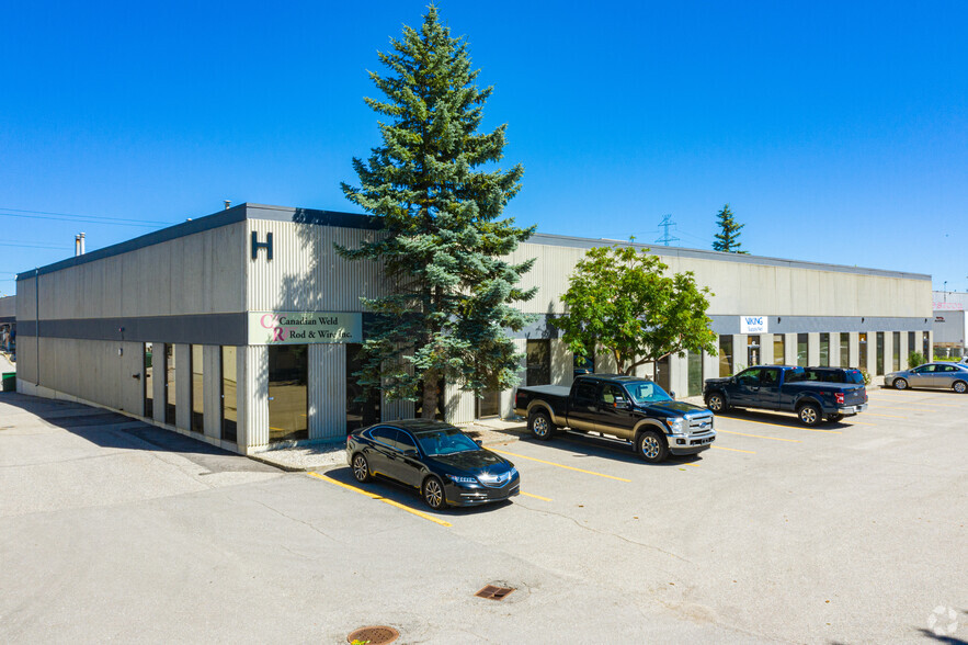 4216 54th Ave SE, Calgary, AB for sale - Building Photo - Image 1 of 1