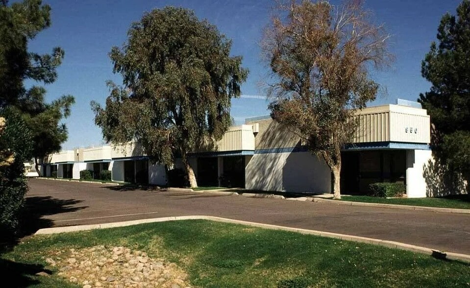 950 W Birchwood Ave, Mesa, AZ for lease - Building Photo - Image 3 of 5