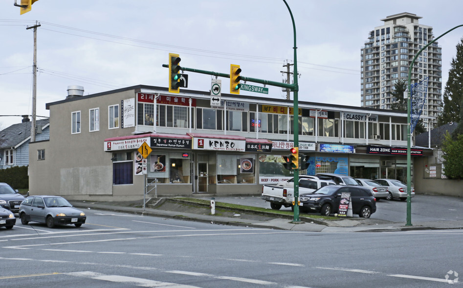 6907-6927 Kingsway, Burnaby, BC for sale - Building Photo - Image 2 of 11