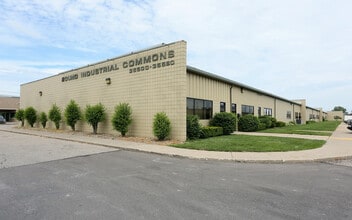 35500-35580 Mound Rd, Sterling Heights, MI for lease Building Photo- Image 1 of 5
