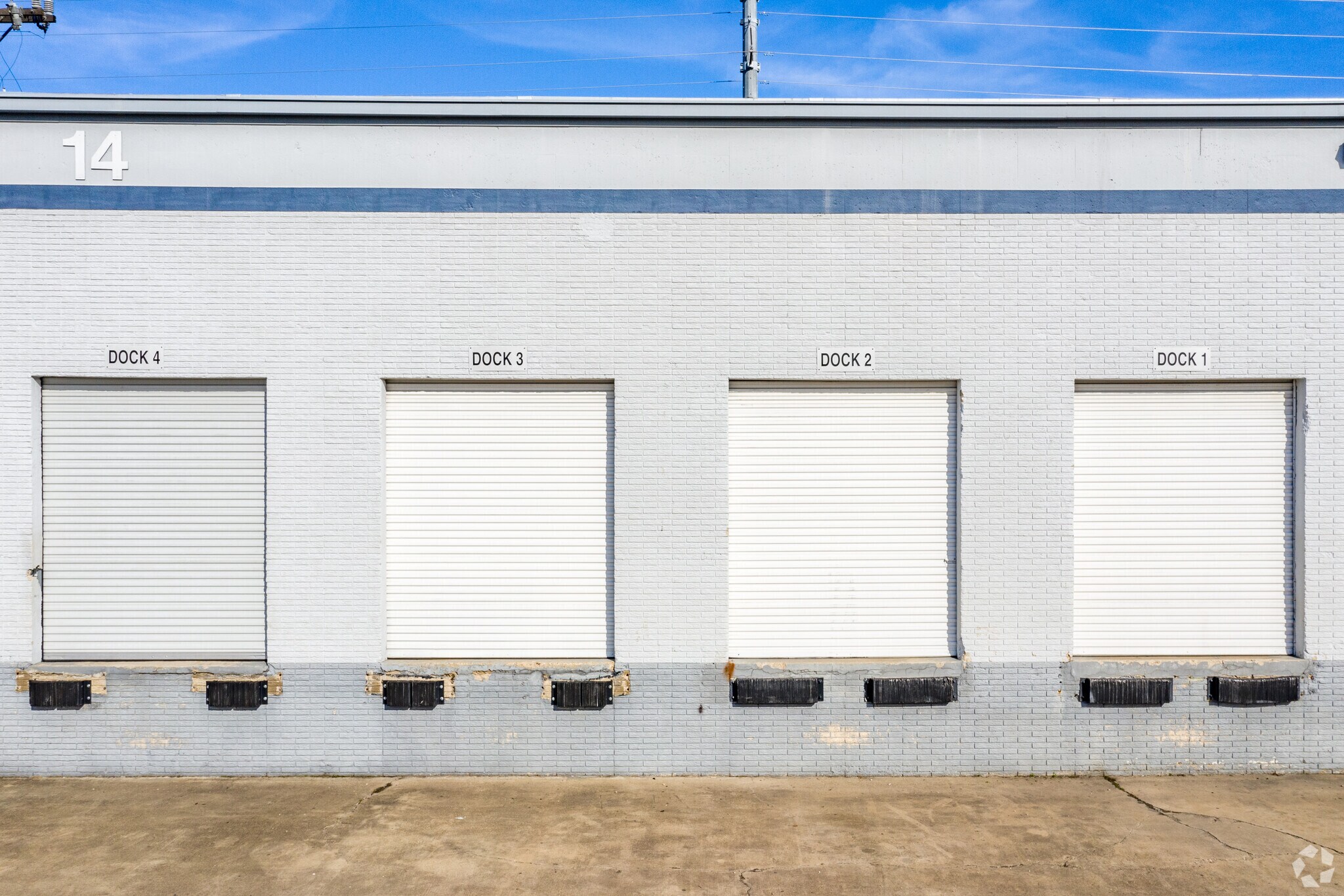 5504-5540 Business Park, San Antonio, TX for sale Primary Photo- Image 1 of 1