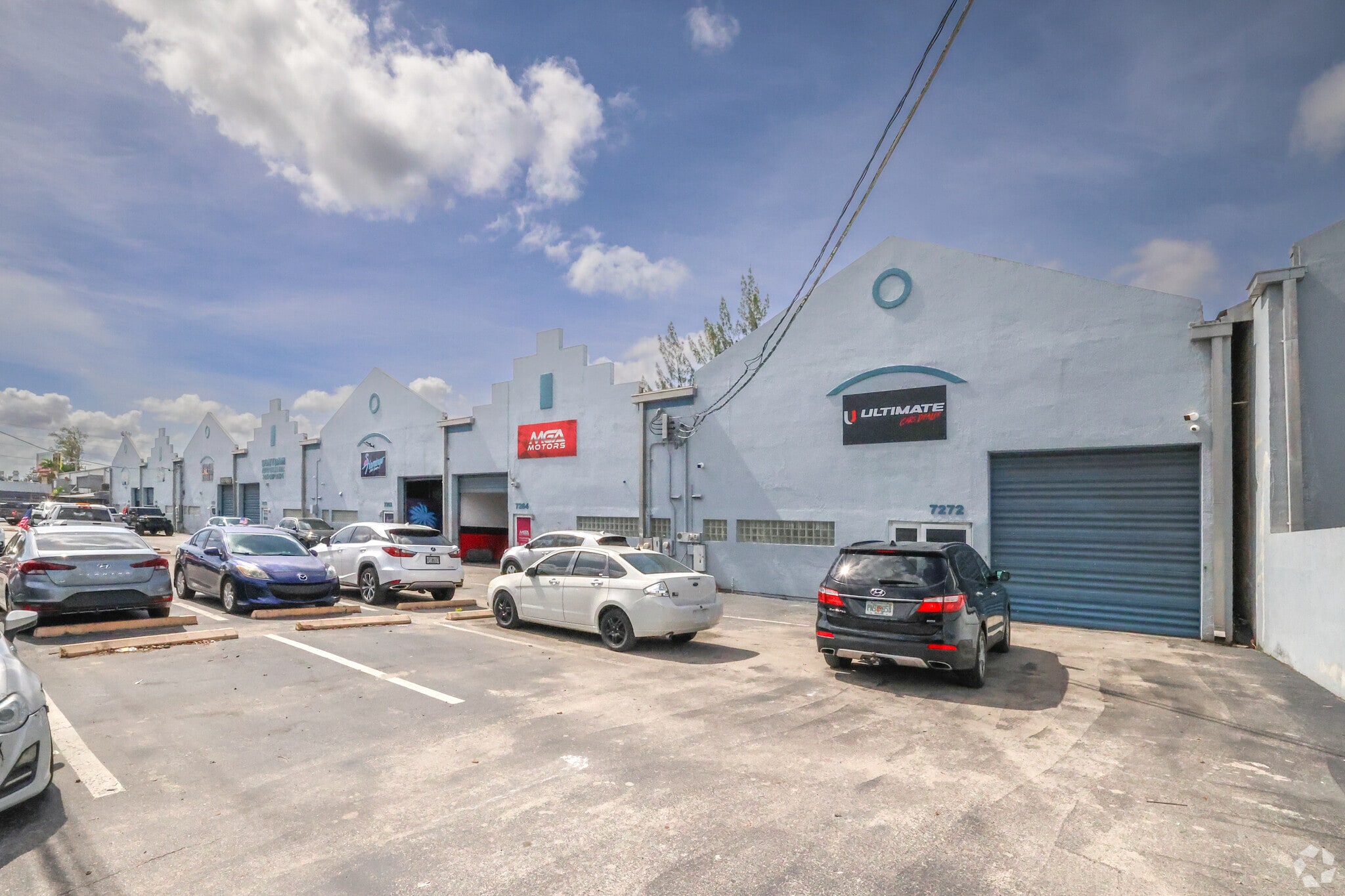 7242-7304 NW 54th St, Miami, FL for lease Primary Photo- Image 1 of 9