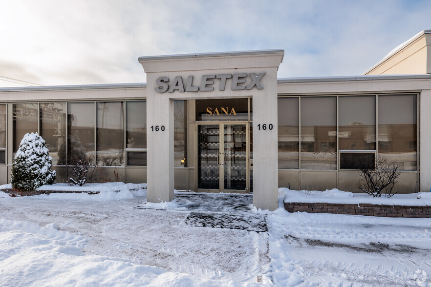 160 Montée de Liesse, Montréal, QC for sale - Building Photo - Image 3 of 4