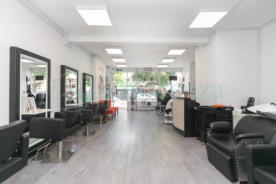 86 Mitcham Rd, London for lease - Building Photo - Image 2 of 14