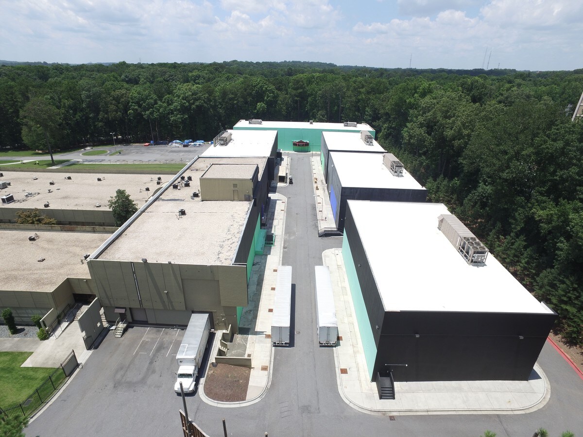 2796 Continental Colony Pky SW, Atlanta, GA 30331