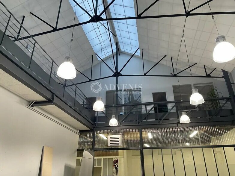 Retail in Le Mans for sale - Interior Photo - Image 3 of 3