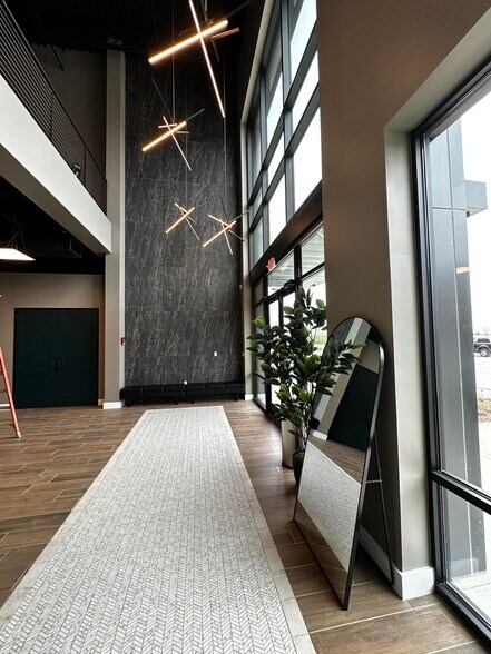 3012 E Pecan St, Pflugerville, TX for lease - Lobby - Image 2 of 8