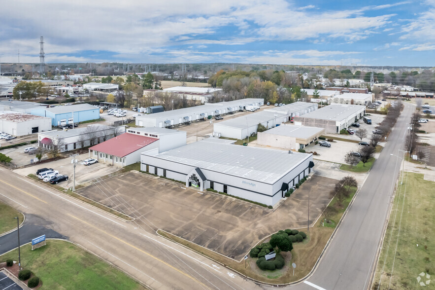 860 Centre St, Ridgeland, MS for lease - Aerial - Image 2 of 6