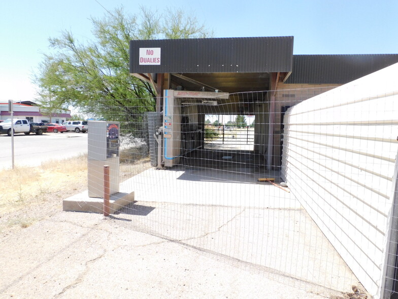 640 N Bisbee Ave, Willcox, AZ for sale - Building Photo - Image 3 of 4