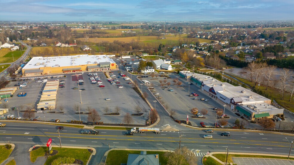 2405 Covered Bridge Dr, Lancaster, PA for sale - Building Photo - Image 1 of 1