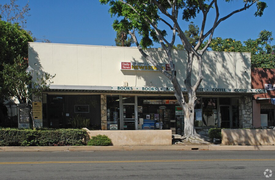 2327 Honolulu Ave, Montrose, CA for sale - Primary Photo - Image 1 of 1