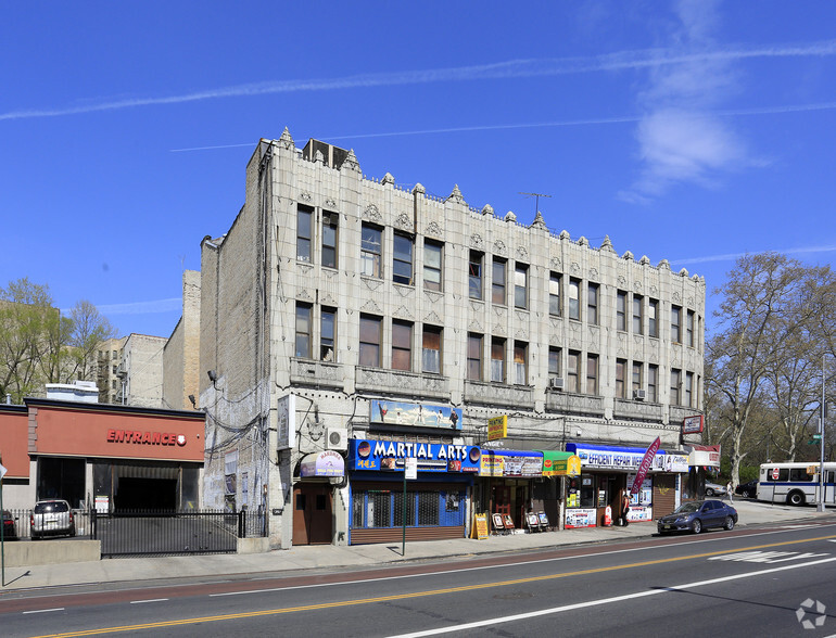 1877 Webster Ave, Bronx, NY for lease - Building Photo - Image 2 of 8