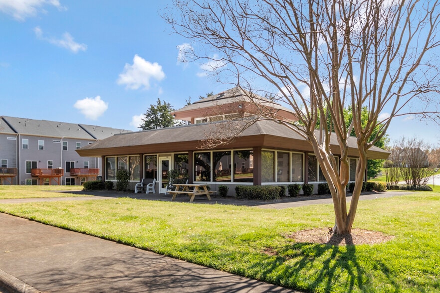 130 Heritage Blvd, Fort Mill, SC for sale - Building Photo - Image 3 of 33