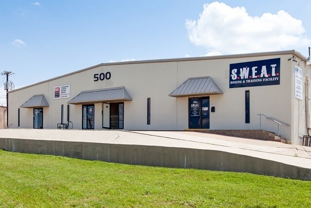 500 S Belt Line Rd, Irving, TX for lease - Building Photo - Image 1 of 20