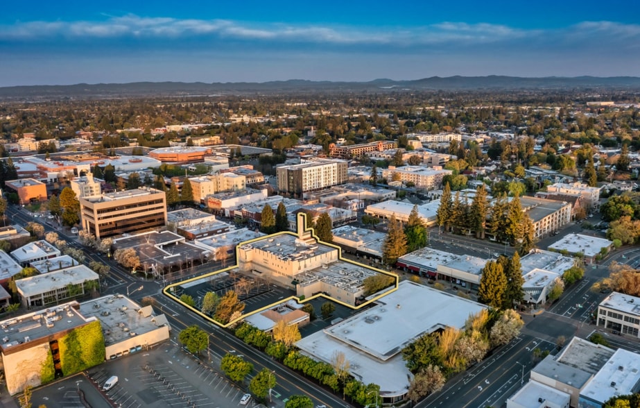 700 4th St, Santa Rosa, CA for lease - Building Photo - Image 1 of 13