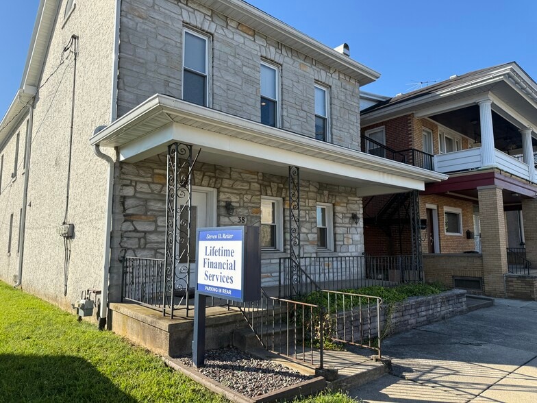 38 E Lancaster Ave, Shillington, PA for lease - Building Photo - Image 3 of 3