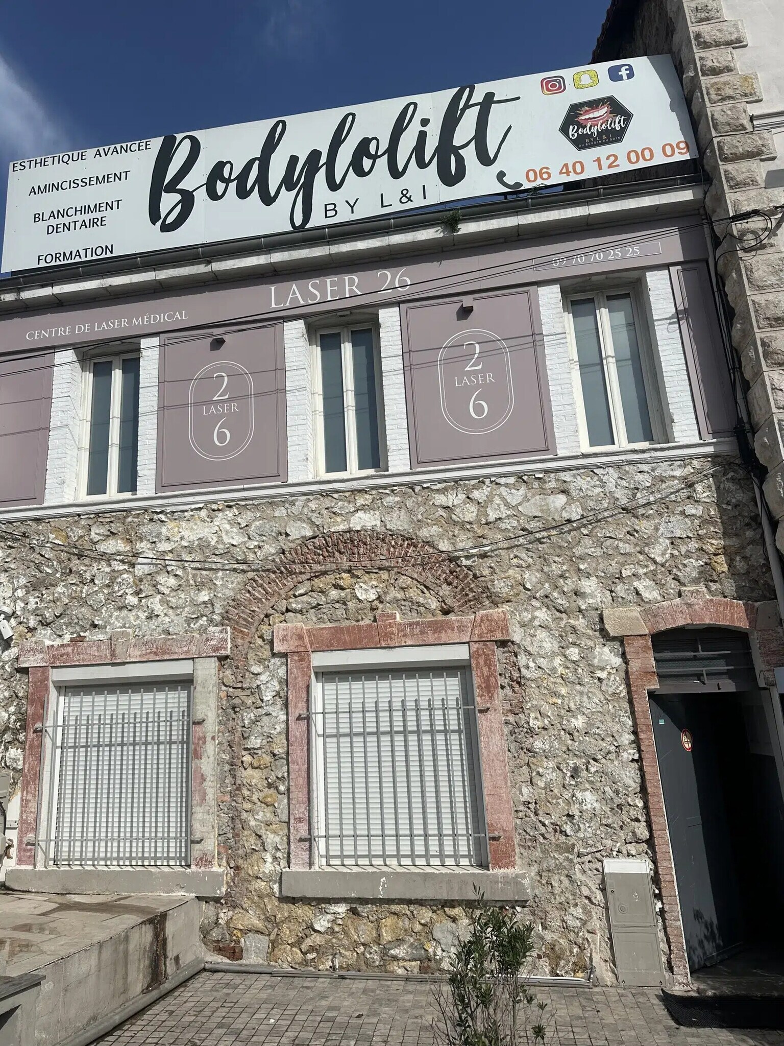 207 Route Des 3 Lucs, Marseille for lease Building Photo- Image 1 of 10