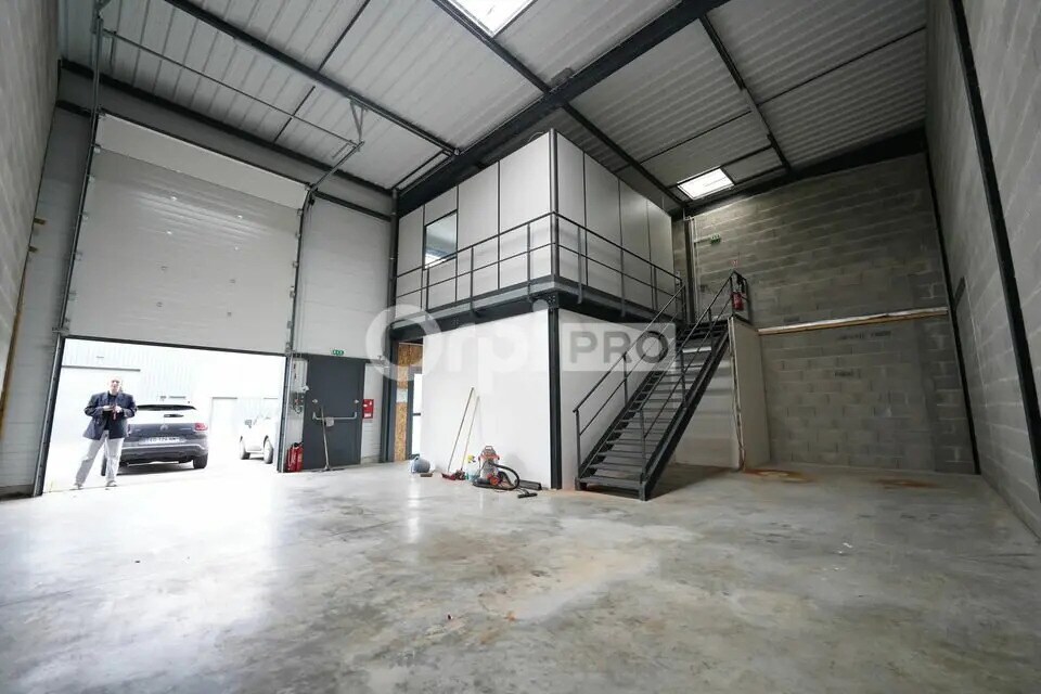 662 Rue Des Jonchères, Genay for lease Building Photo- Image 1 of 6