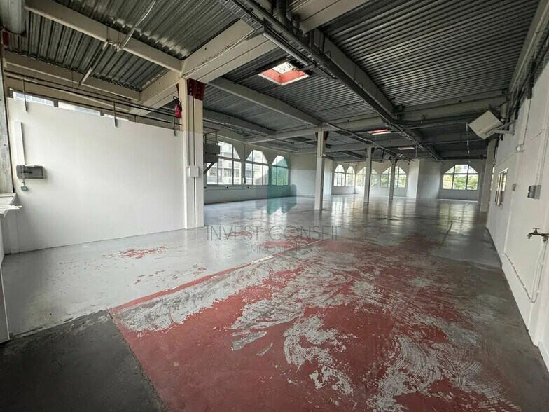 Flex in Aubervilliers for lease - Building Photo - Image 3 of 7
