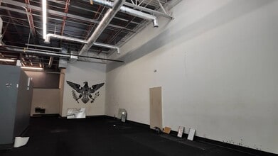 4835 Sugarloaf Pky, Lawrenceville, GA for lease - Commercial Listing Video 