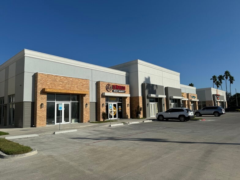 940 Ruben M. Torres, Brownsville, TX for lease - Building Photo - Image 1 of 3