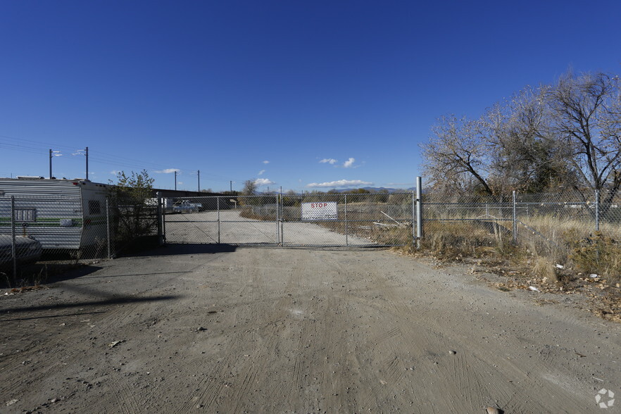 5901 Federal Blvd, Denver, CO for sale - Building Photo - Image 2 of 3