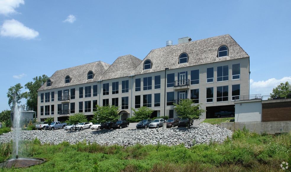 2300 Cottondale Ln, Little Rock, AR for lease - Building Photo - Image 3 of 8