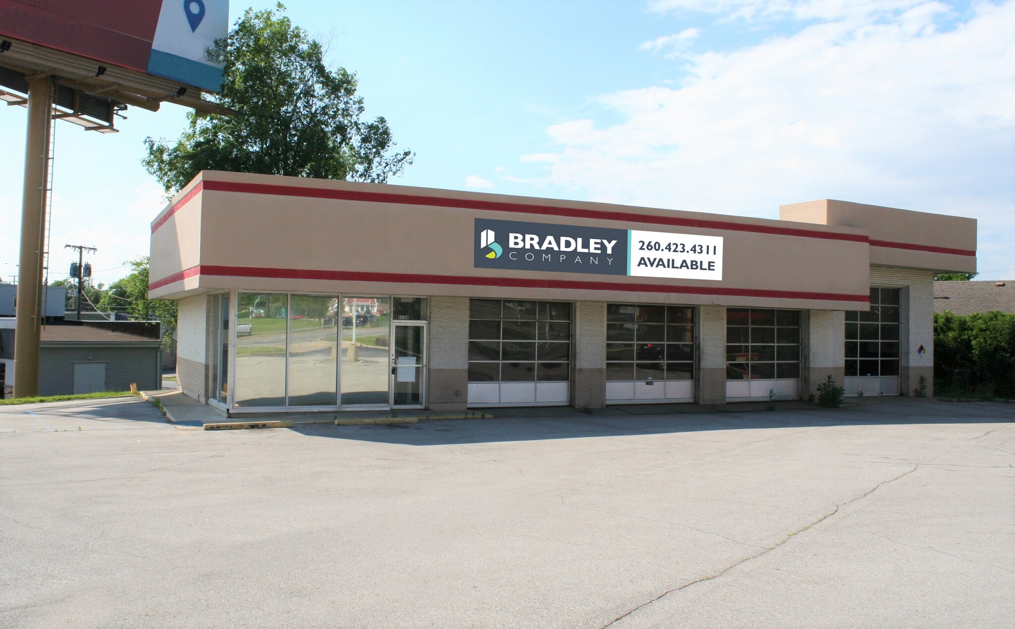 5736 W Jefferson Blvd, Fort Wayne, IN for sale Building Photo- Image 1 of 1