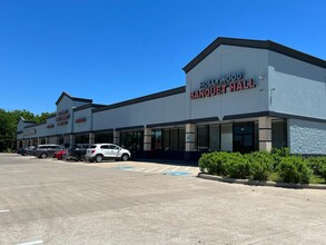 140 Collins Rd, Richmond, TX for lease Building Photo- Image 1 of 1