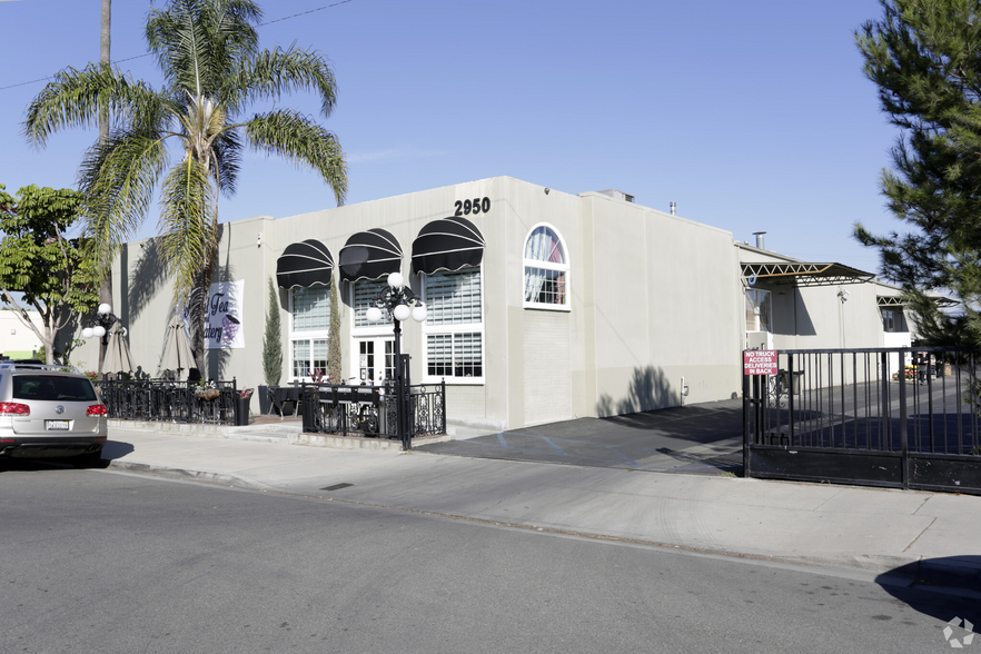 2950 Grace Ln, Costa Mesa, CA for lease - Building Photo - Image 2 of 4