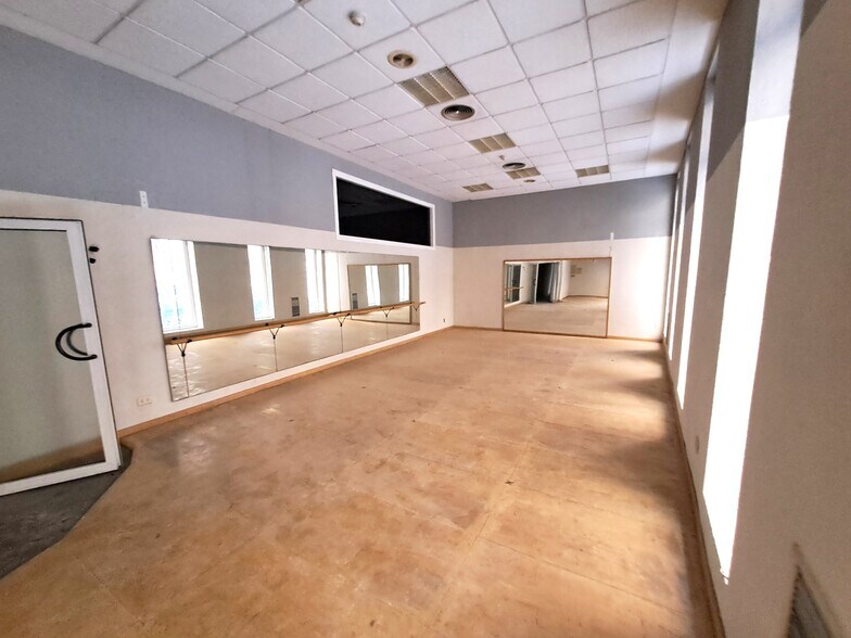 Retail in CASTELLÓN DE LA PLANA for sale - Building Photo - Image 2 of 15