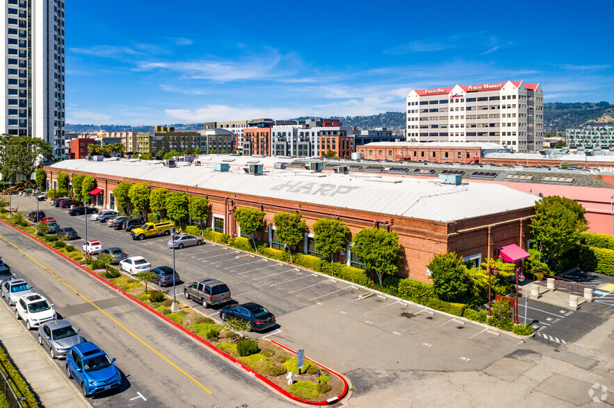 5903-5909 Christie Ave, Emeryville, CA for lease - Primary Photo - Image 1 of 20