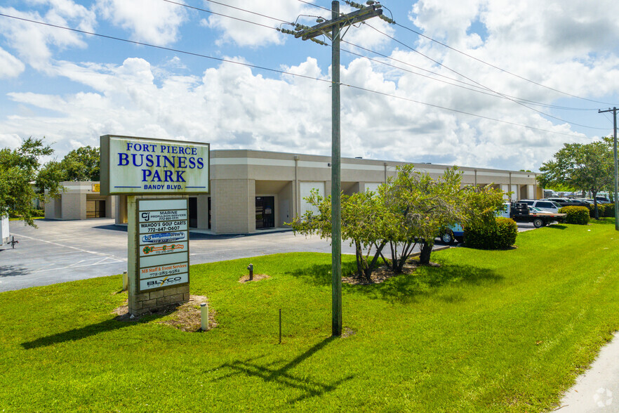 Bandy Blvd Industrial Portfolio portfolio of 4 properties for sale on LoopNet.com - Building Photo - Image 1 of 1