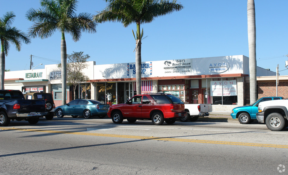 800-826 N Krome Ave, Homestead, FL for lease - Building Photo - Image 2 of 7